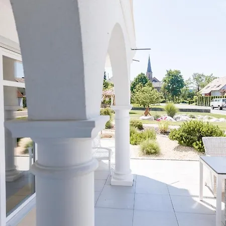 Hotel Belle Maison - Kleine 3*