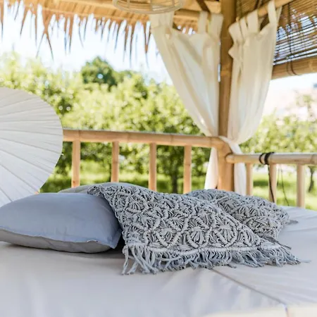Belle Maison - Kleine Hotel 3*