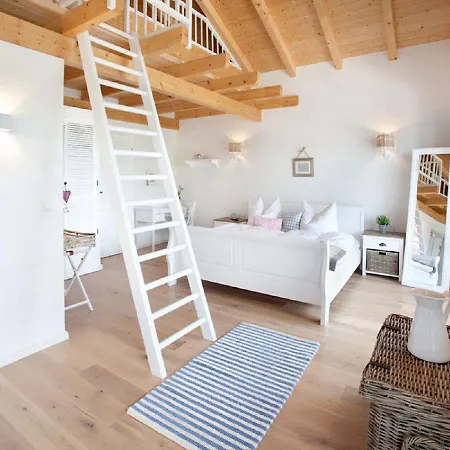 Отель Belle Maison - Kleine