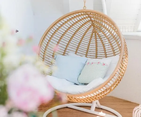 Belle Maison - Kleine ホテル Werbach