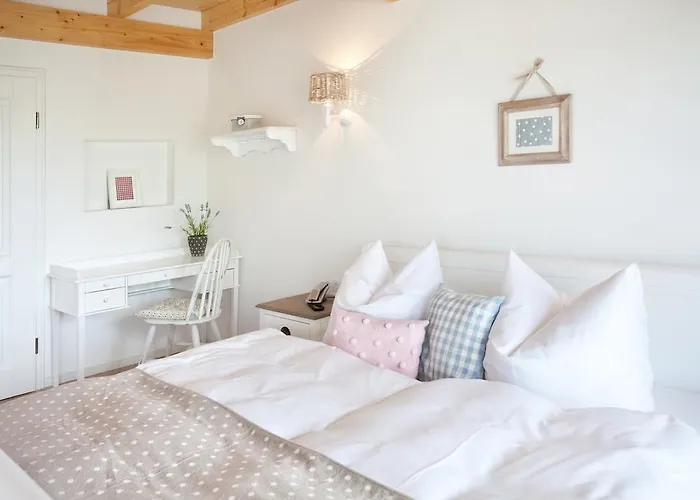 百丽美扎 - 达斯克莱酒店 Werbach